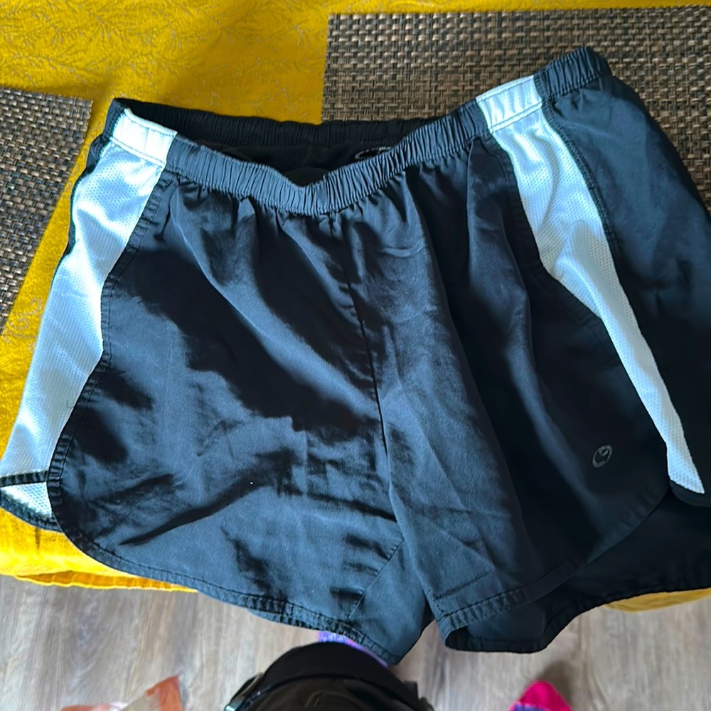 Lined champion athletic shorts